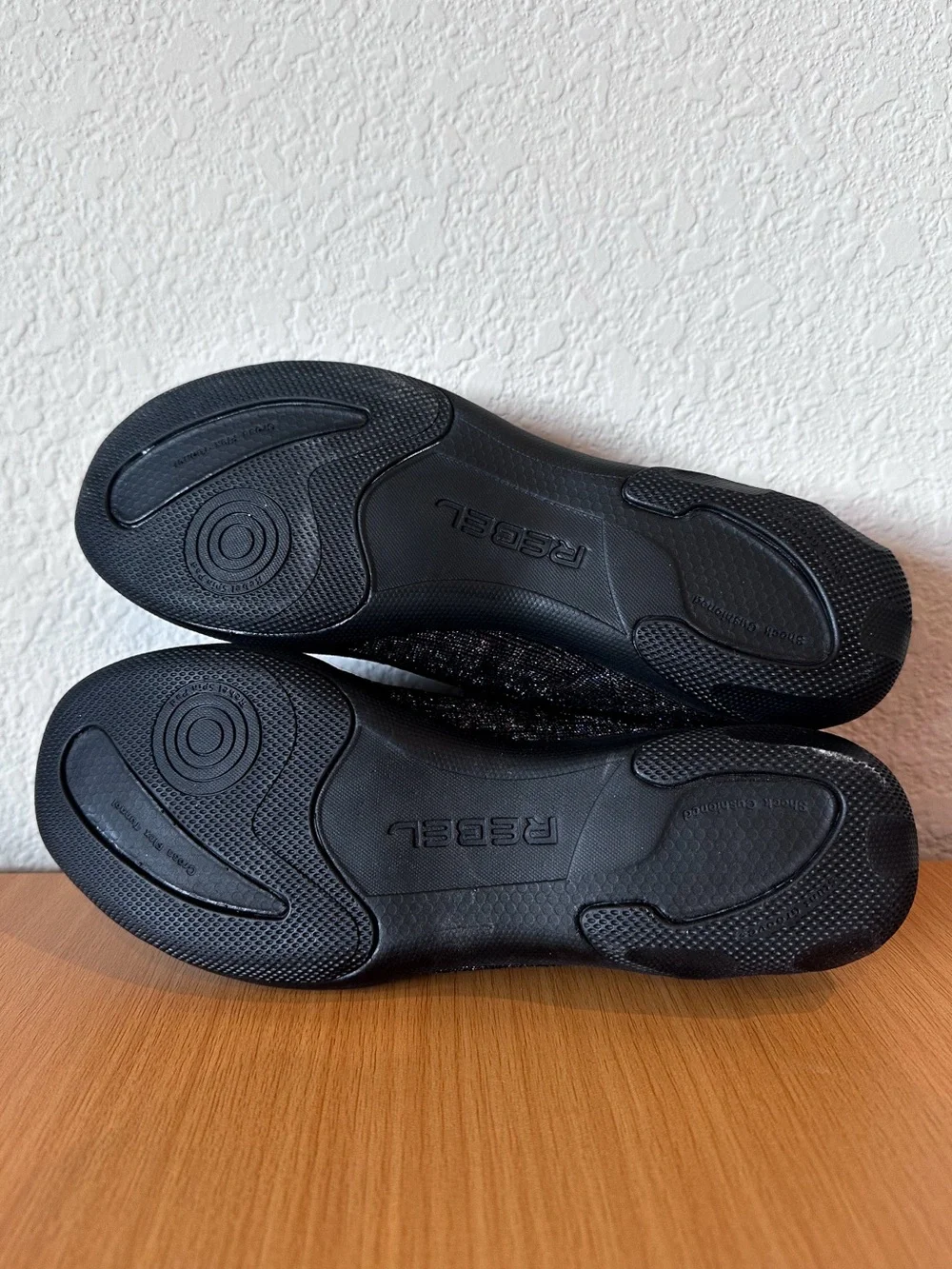 Rebel Athletic Revolt Ice Blackout Cheer Shoes Sz 8 — Worn Once